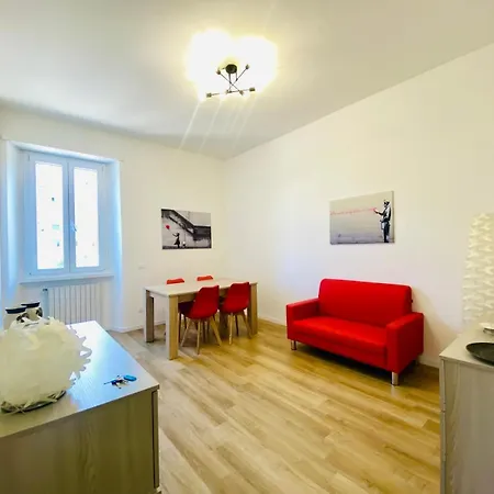 Domus 14 * Róma