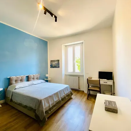 Domus 14 * Róma